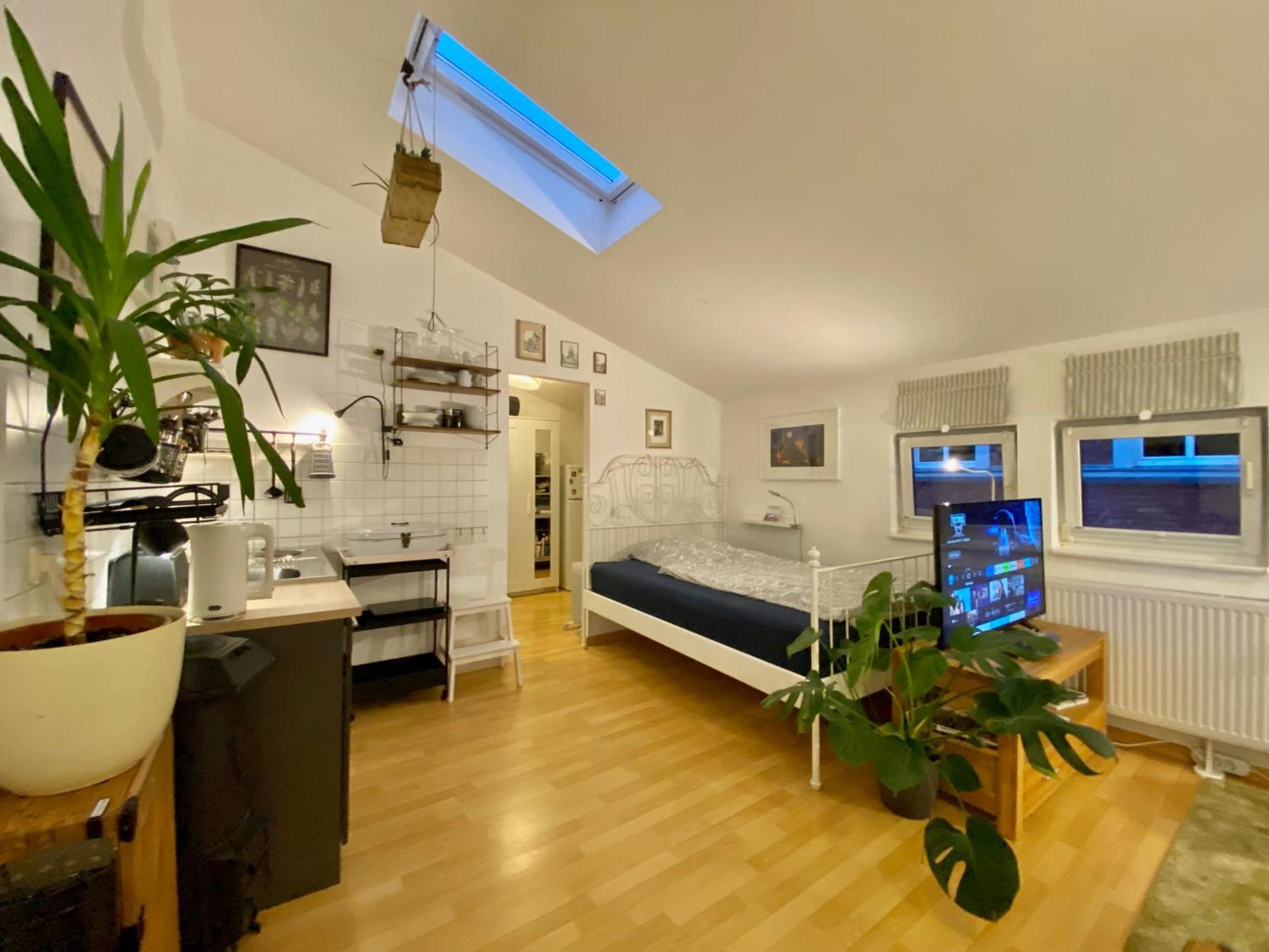 Die Remise Mit Kostenlosem Parkplatz Direkt Vor Der Tuer แอร์ฟวร์ท ภายนอก รูปภาพ